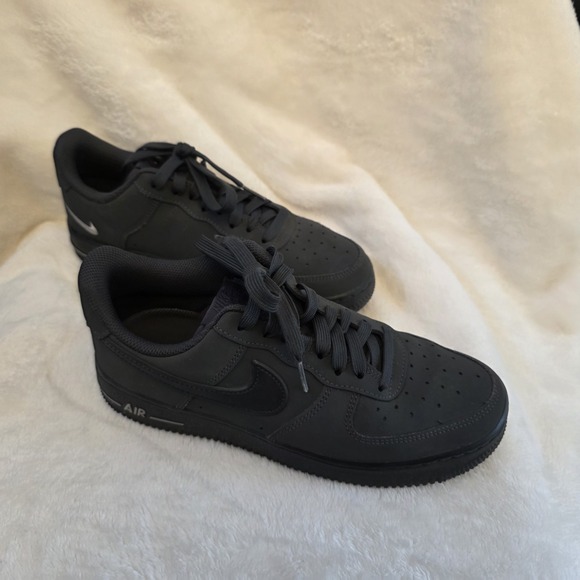 Nike Air Force 1 - Black / Charcoal Gray- US 7.5/EUR 40.5 - (HV6223 002) - Picture 11 of 11
